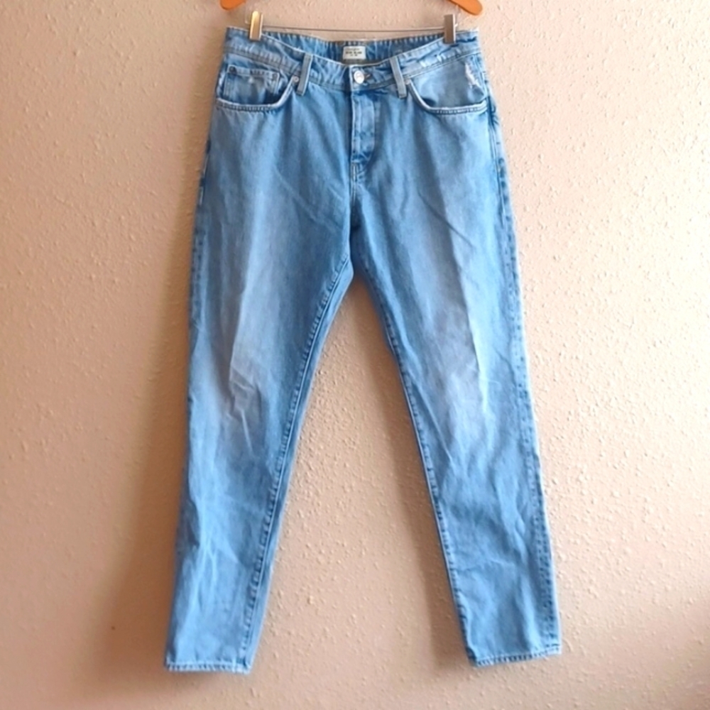 RIVER Island Slim Tapered Jimmy Jeans.